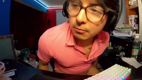 Snapshot of justsky117 chatting on January 27, 5:47 am justsky117 online show from January 27, 5:47 am