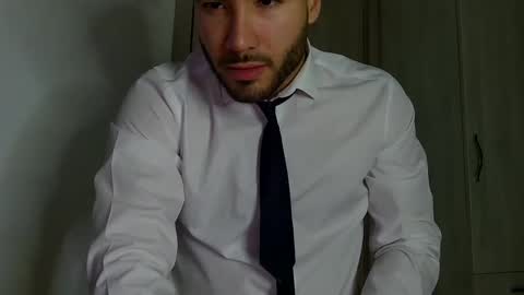 Justin online show from November 20, 6:13 am