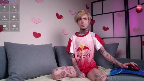 Juuzou hehim u can call me Juz online show from February 8, 3:21 pm