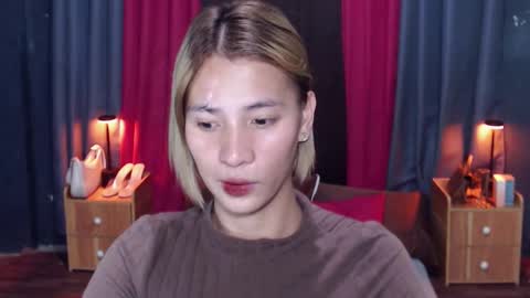 Snapshot of jv_mushroomhead chatting on February 1, 3:08 am Akii online show from February 1, 3:08 am