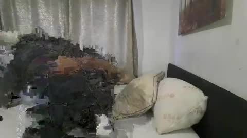 Snapshot of k1prince chatting on February 15, 10:03 am K1Prince online show from February 15, 10:03 am