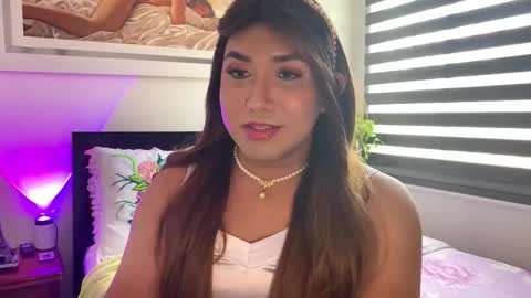 KIM  online show from October 2, 2:35 pm