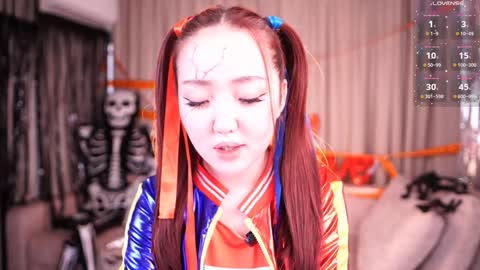 Amely online show from October 28, 4:38 am