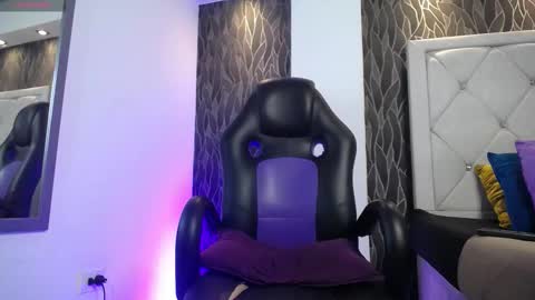 Snapshot of kaatcute chatting on February 17, 3:03 am Kat online show from February 17, 3:03 am