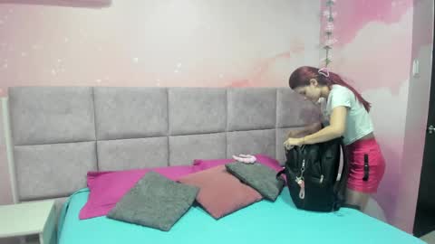 Snapshot of kaate_sweett chatting on April 24, 11:34 am kaate_sweett online show from April 24, 11:34 am
