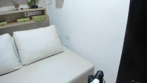 Snapshot of kaate_sweett chatting on April 26, 11:52 am kaate_sweett online show from April 26, 11:52 am