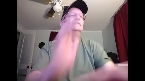 kabriggs137 online show from January 17, 1:15 am