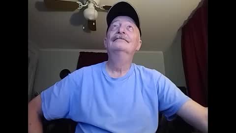 kabriggs137 online show from March 12, 2:20 am