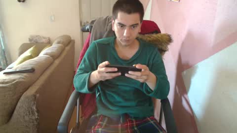 Snapshot of kael_art_d chatting on February 17, 8:47 pm kael_art_d online show from February 17, 8:47 pm