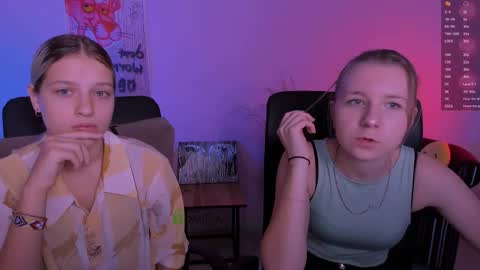 kaela_spell_ online show from November 24, 8:08 pm