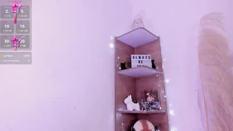 Snapshot of kaelaa18 chatting on December 13, 4:16 pm Kaela online show from December 13, 4:16 pm