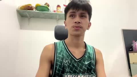 Snapshot of kaelsucker69 chatting on February 8, 4:21 pm Kael online show from February 8, 4:21 pm