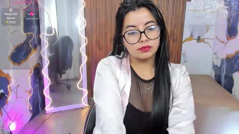 Snapshot of kaena_tay chatting on March 14, 3:45 am KAENA online show from March 14, 3:45 am