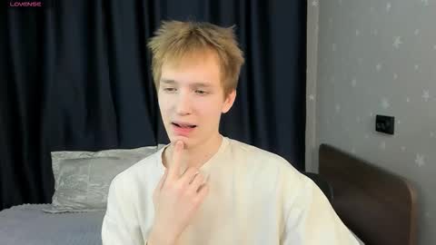 Kai online show from February 5, 7:29 pm