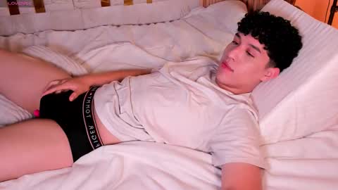 Kai online show from November 8, 12:05 pm