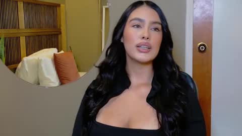 Snapshot of kaiawhite chatting on December 16, 10:04 pm kaiawhite online show from December 16, 10:04 pm