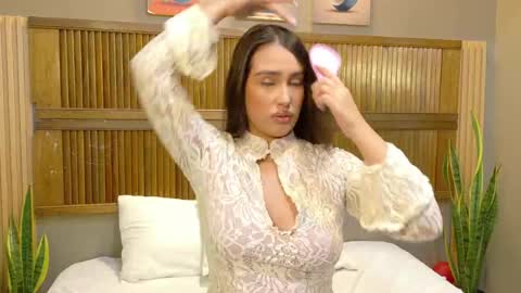 Snapshot of kaiawhite chatting on April 17, 10:24 pm kaiawhite online show from April 17, 10:24 pm