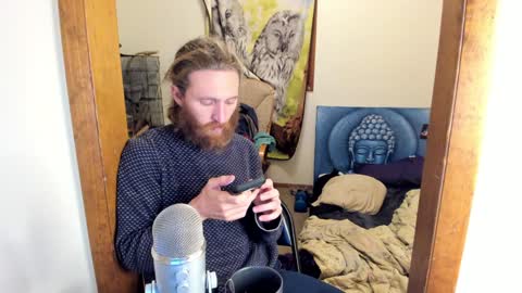 Snapshot of kaiku77 chatting on December 11, 4:18 am Kaiku77 online show from December 11, 4:18 am