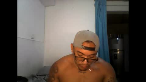 Snapshot of kail_1111 chatting on December 3, 5:48 am kail_1111 online show from December 3, 5:48 am