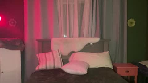 Kailee Smile online show from November 11, 4:45 am