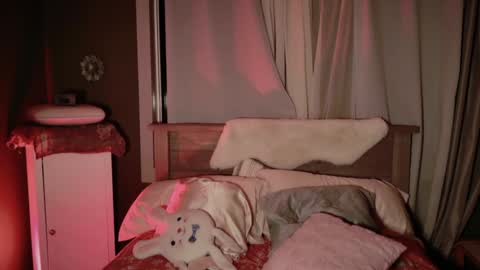 Kailee Smile online show from November 19, 4:34 am