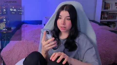 Snapshot of kailey_harris chatting on December 3, 6:06 pm Kailey NONUDE online show from December 3, 6:06 pm