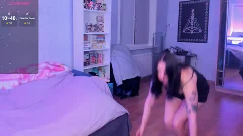Snapshot of kailey_harris chatting on February 5, 7:10 pm Kailey NONUDE online show from February 5, 7:10 pm