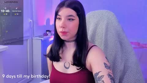 Snapshot of kailey_harris chatting on February 19, 2:23 pm Kailey NONUDE online show from February 19, 2:23 pm