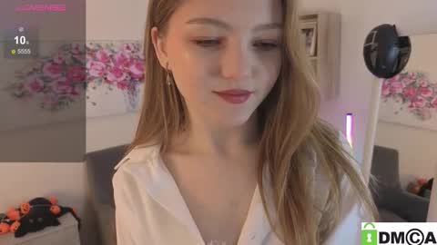 Snapshot of kaily__bray chatting on February 7, 6:28 am Viki online show from February 7, 6:28 am