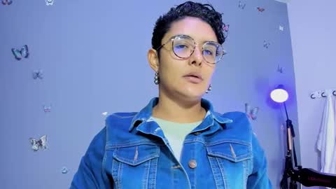 Snapshot of kaira_mosse_ chatting on November 4, 11:09 am kaira_mosse_ online show from November 4, 11:09 am