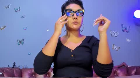 kaira_mosse_ online show from December 20, 11:50 am