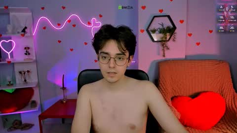 Snapshot of kairo_star chatting on February 18, 6:48 pm Kia online show from February 18, 6:48 pm