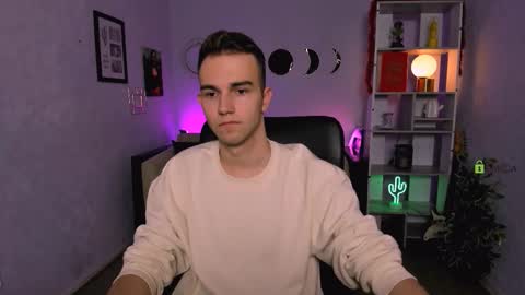 Snapshot of kairo_star chatting on February 24, 6:33 am Kia online show from February 24, 6:33 am