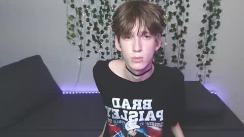 slutkai online show from October 19, 7:14 pm