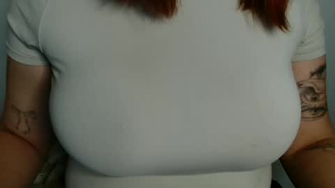 Snapshot of kaitlin_kk chatting on May 2, 10:09 am Kaitlin online show from May 2, 10:09 am