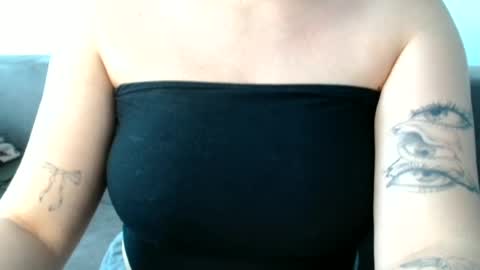 Snapshot of kaitlin_kk chatting on June 26, 1:48 pm Kaitlin online show from June 26, 1:48 pm