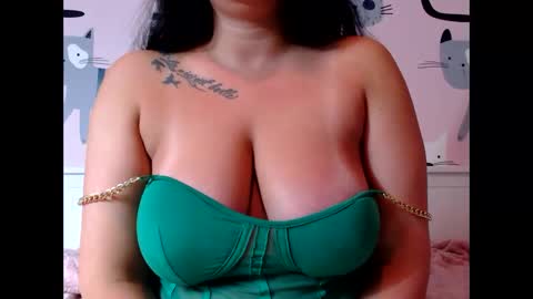 Snapshot of kajasexydoll4u chatting on September 30, 9:09 pm Kajasexydoll4u online show from September 30, 9:09 pm