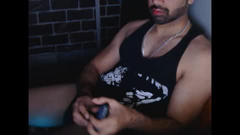 Vicky online show from February 8, 6:01 pm