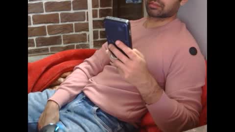 Vicky online show from March 7, 5:28 pm