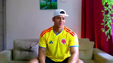 kale thomson online show from July 7, 7:29 pm