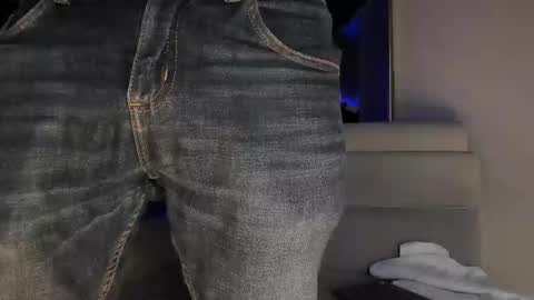 Snapshot of kaletattoos chatting on February 18, 11:17 am Kale online show from February 18, 11:17 am