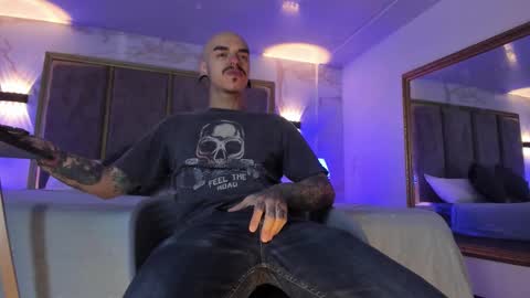 Snapshot of kaletattoos chatting on February 27, 11:21 am Kale online show from February 27, 11:21 am