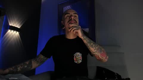 Snapshot of kaletattoos chatting on February 28, 11:22 am Kale online show from February 28, 11:22 am