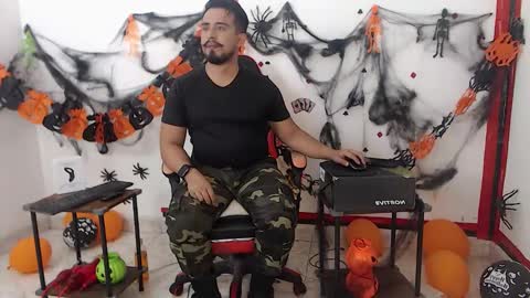 Kaleth online show from November 2, 12:46 am