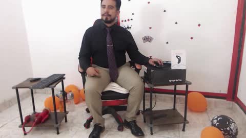 Kaleth online show from November 11, 7:19 am