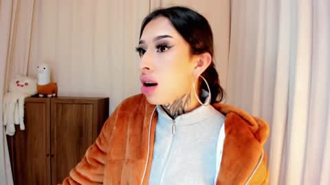 Kali Ka Please help me with your thumbs up its important   dont forget my birthday on October 26 online show from December 30, 7:00 pm