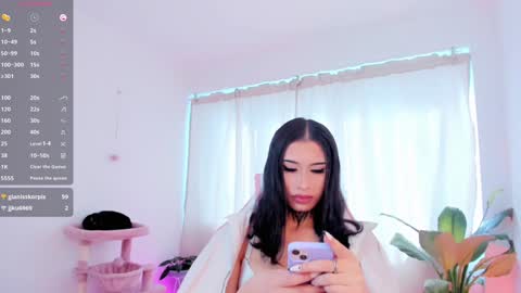 Kali Ka Please help me with your thumbs up its important   dont forget my birthday on October 26 online show from January 22, 8:28 pm