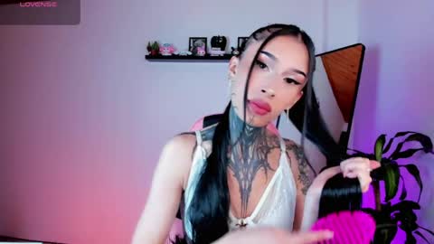 Kali Ka Please help me with your thumbs up its important   dont forget my birthday on October 26 online show from May 23, 3:49 pm
