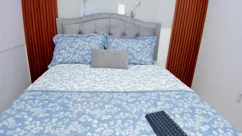 Kali Bloom  online show from December 2, 8:48 pm