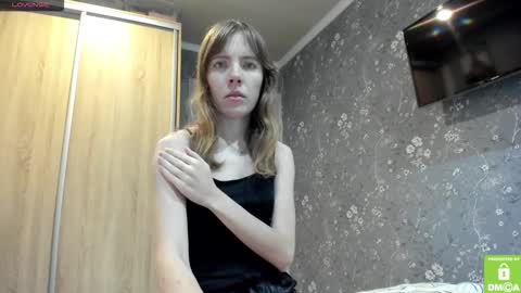 Kalisee  online show from November 17, 1:28 pm